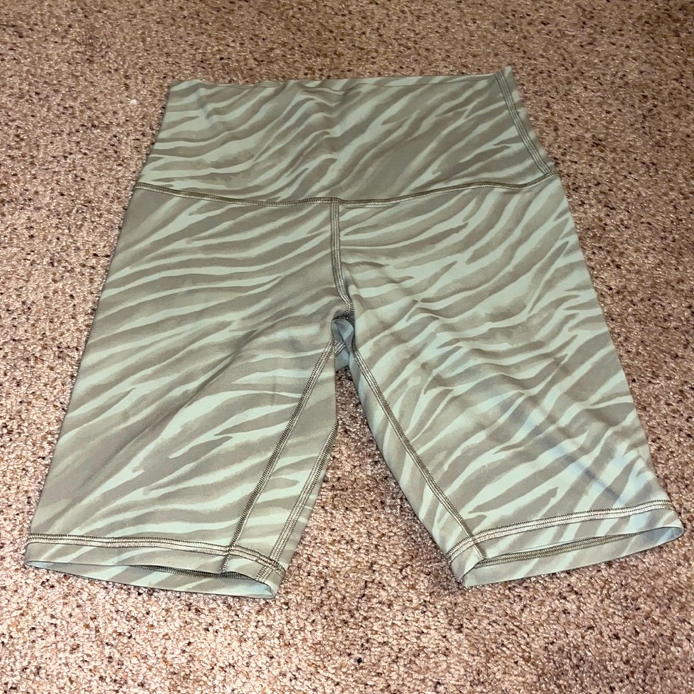 Lululemon Align HR short 8